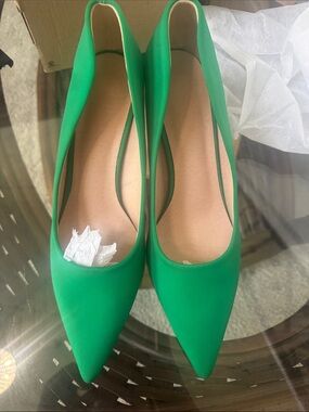 SHEIN Green Pointed-Toe Heeled Pumps